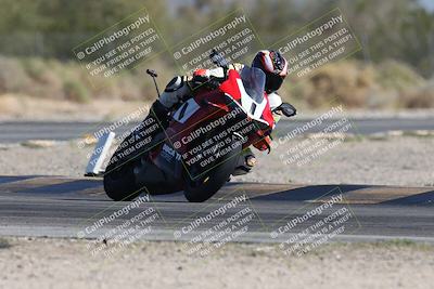 media/Oct-25-2025-Race Pace (Sat) [[47cce5476f]]/Non Verified (1st 20 Minutes of Every Hour)/4-Turn 2 (1112am)/